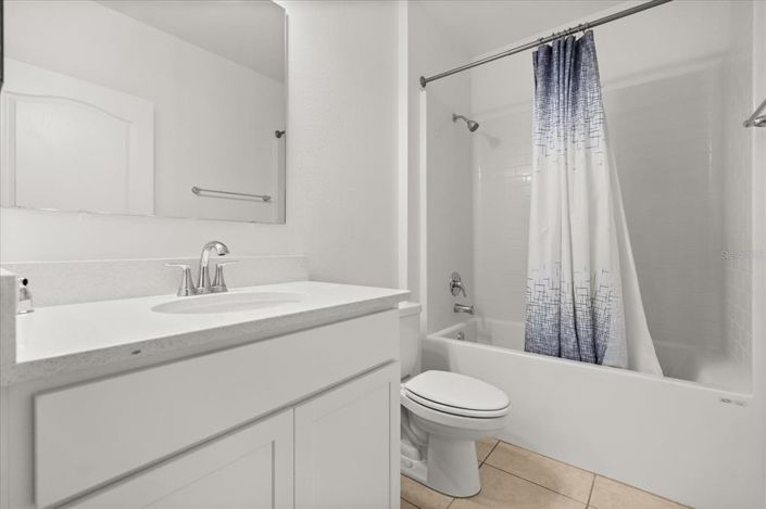 Image No.20-4 Bed Property for sale