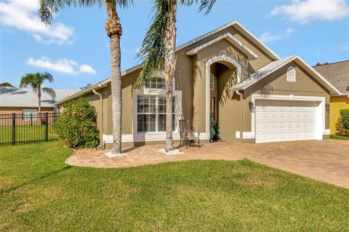 Image No.2-4 Bed Property for sale