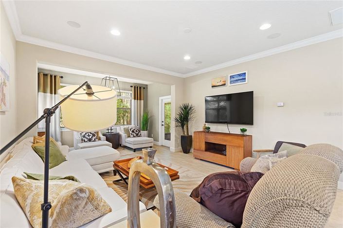 Image No.26-3 Bed Property for sale