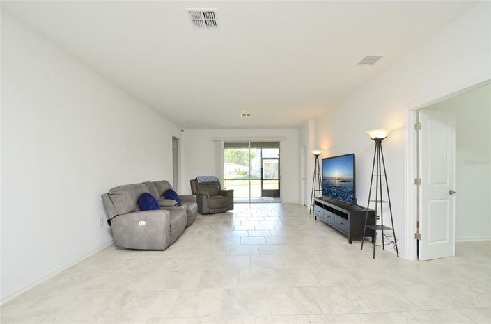 Image No.12-4 Bed Property for sale