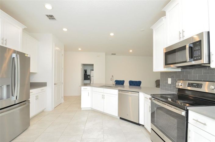 Image No.9-4 Bed Property for sale