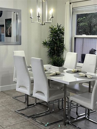 Image No.19-5 Bed Property for sale