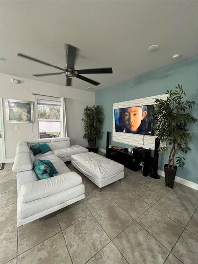 Image No.21-5 Bed Property for sale