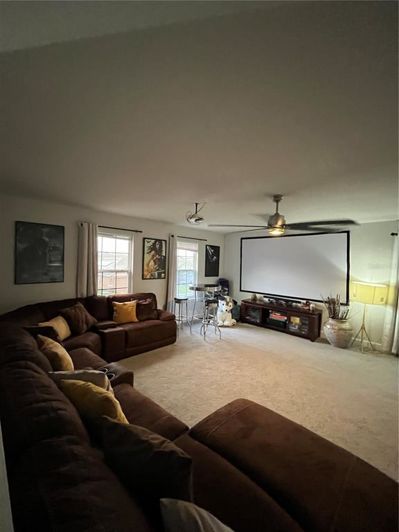 Image No.40-5 Bed Property for sale