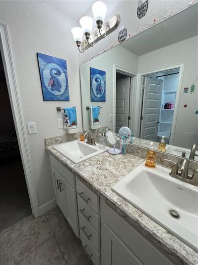 Image No.52-5 Bed Property for sale