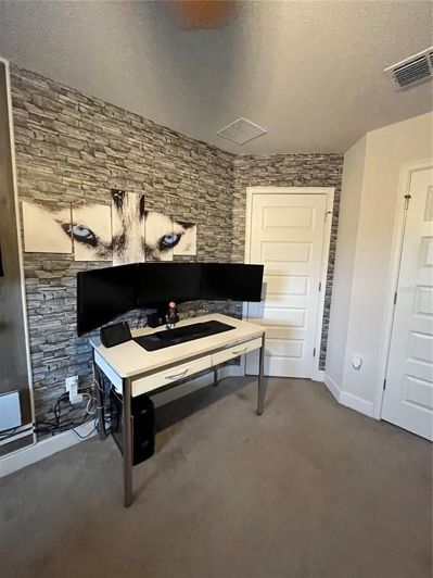 Image No.60-5 Bed Property for sale