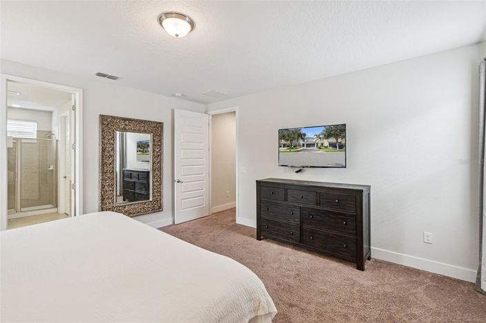 Image No.13-5 Bed Property for sale