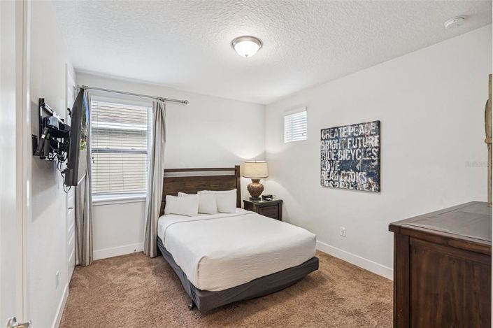 Image No.18-5 Bed Property for sale