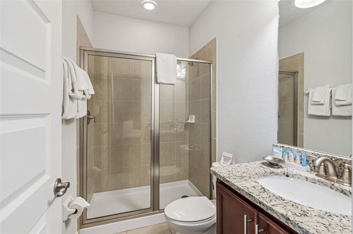 Image No.24-5 Bed Property for sale