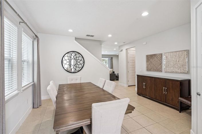 Image No.8-5 Bed Property for sale