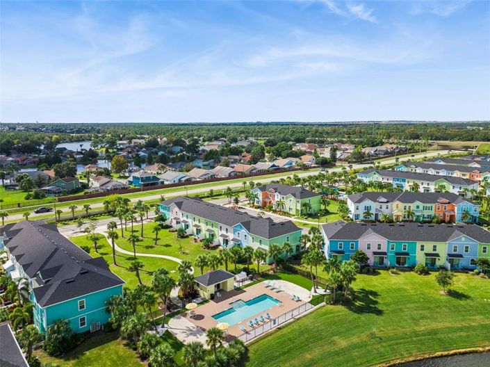 Image No.28-3 Bed Townhouse for sale