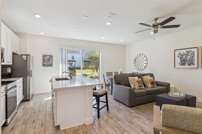 Image No.4-3 Bed Townhouse for sale