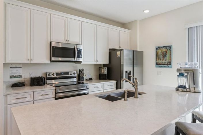 Image No.6-3 Bed Townhouse for sale