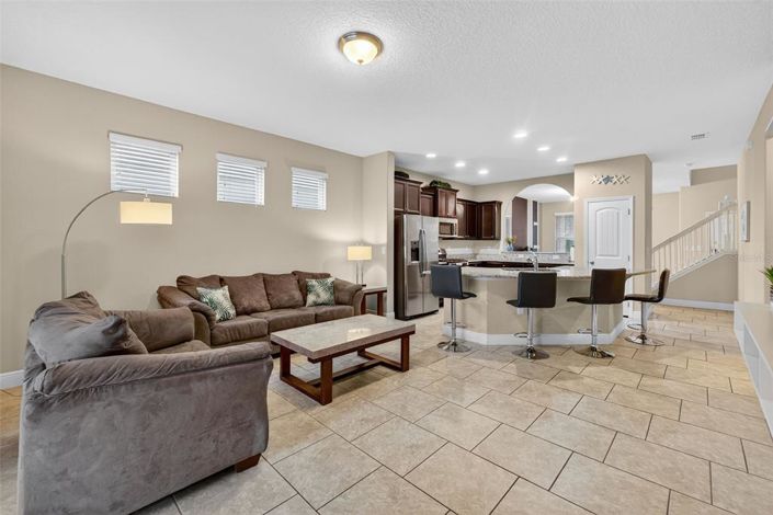 Image No.11-5 Bed Property for sale