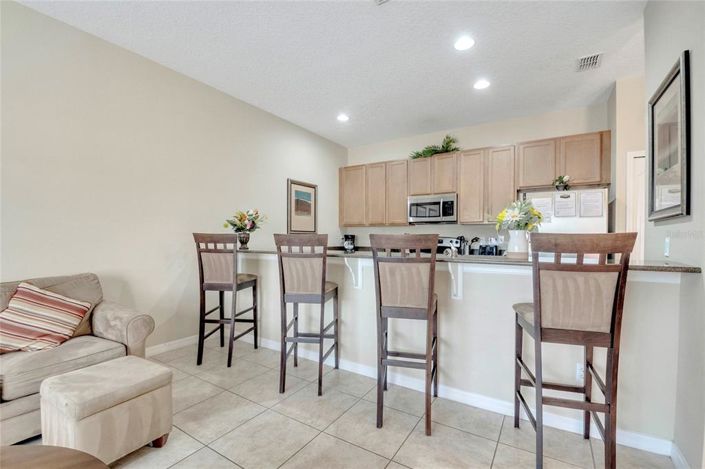 Image No.21-4 Bed Townhouse for sale