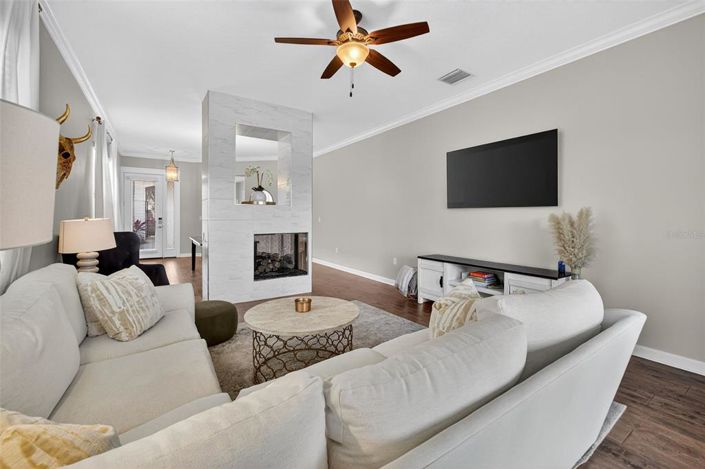 Image No.21-3 Bed Property for sale