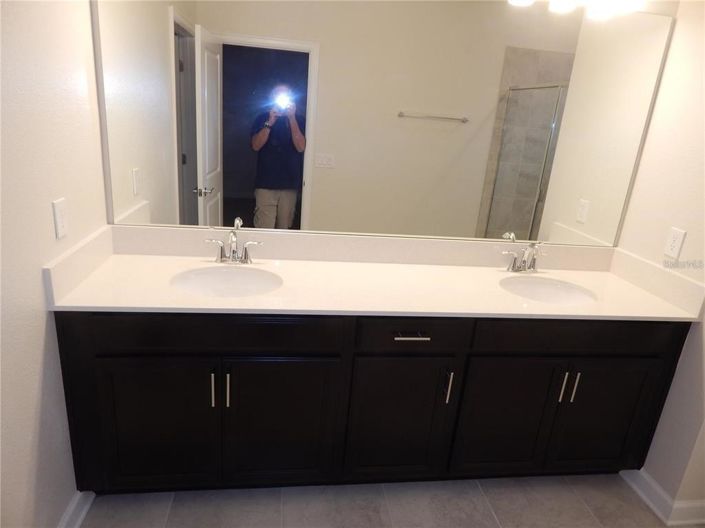 Image No.18-3 Bed Townhouse for sale