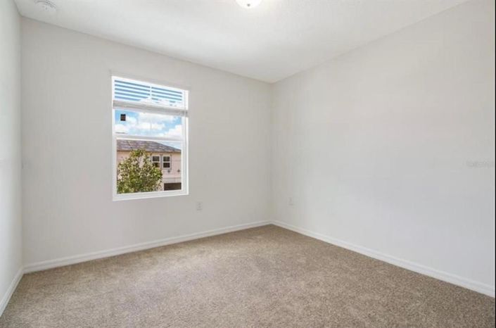 Image No.20-3 Bed Townhouse for sale