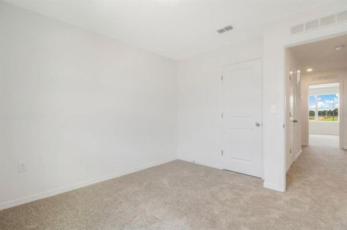 Image No.21-3 Bed Townhouse for sale