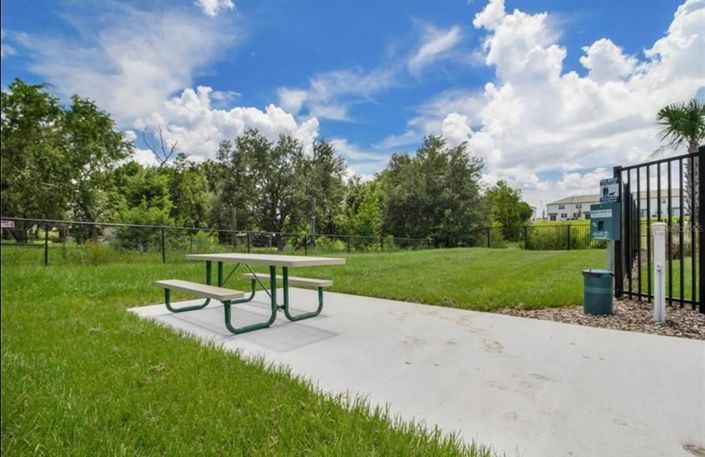 Image No.32-3 Bed Townhouse for sale