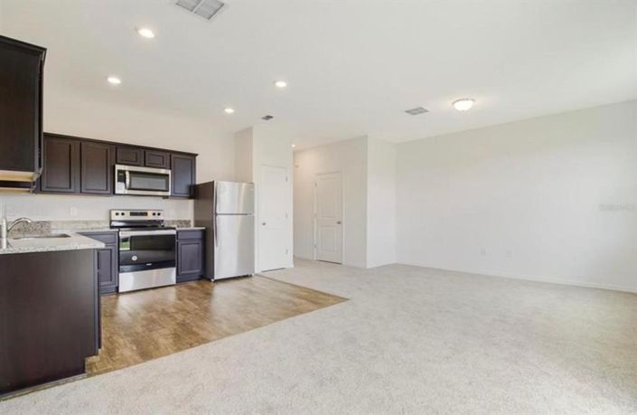 Image No.7-3 Bed Townhouse for sale