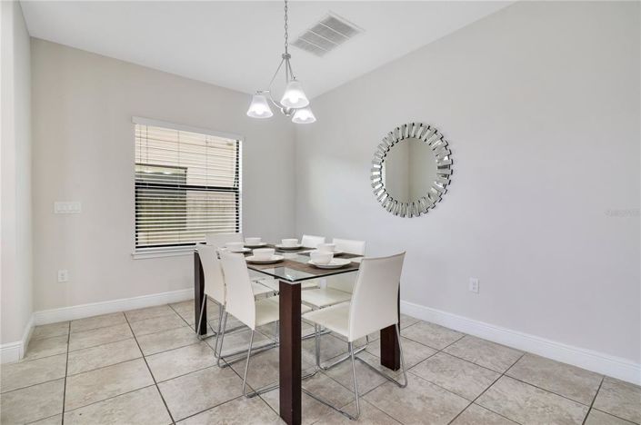 Image No.11-4 Bed Property for sale