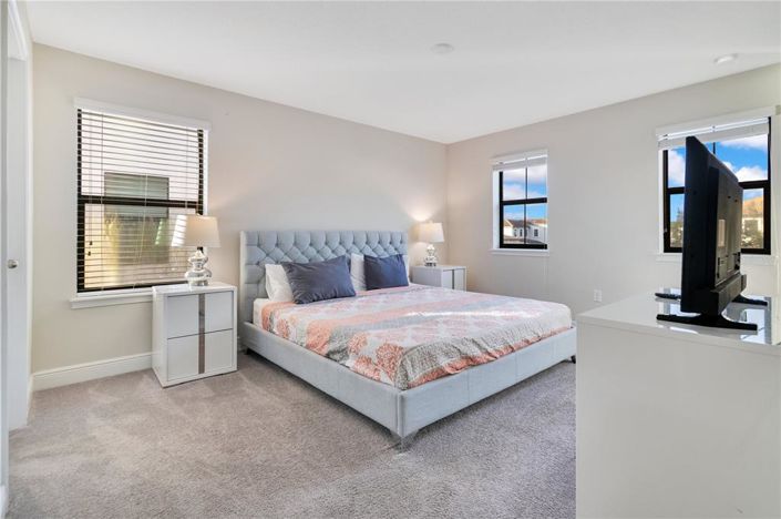 Image No.16-4 Bed Property for sale