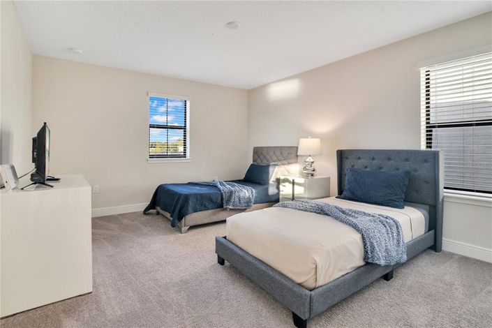 Image No.20-4 Bed Property for sale