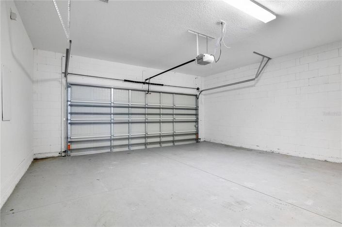 Image No.23-4 Bed Property for sale