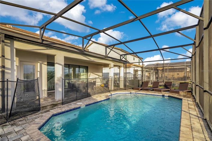 Image No.26-4 Bed Property for sale