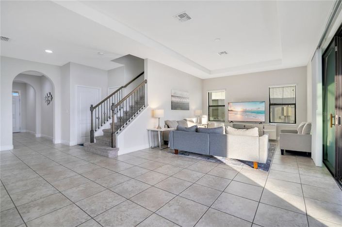 Image No.9-4 Bed Property for sale