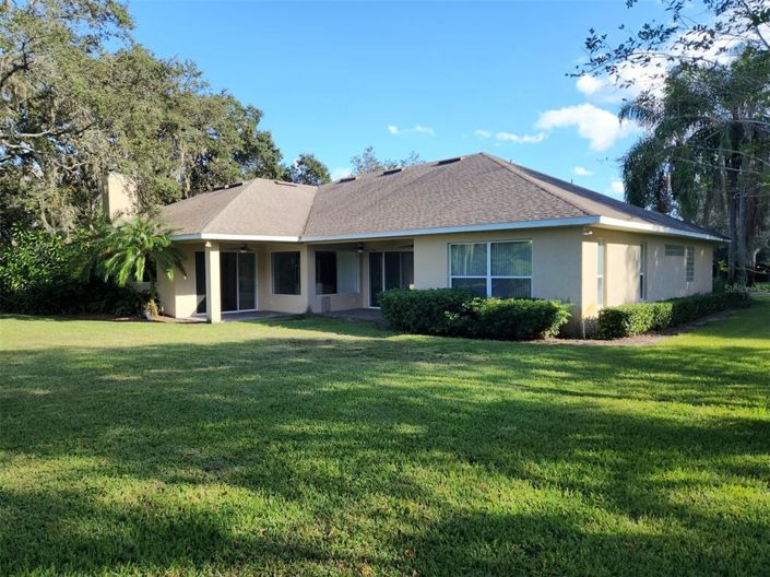 Image No.10-4 Bed Property for sale