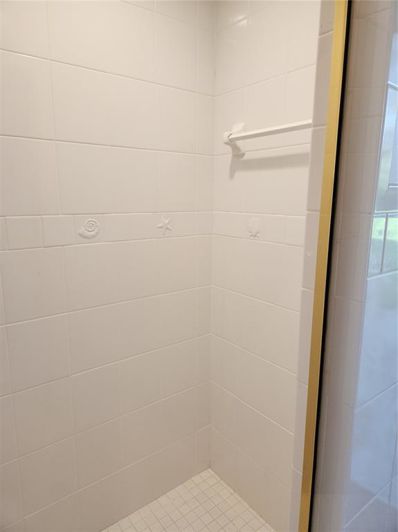 Image No.30-4 Bed Property for sale