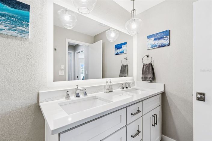 Image No.21-3 Bed Property for sale