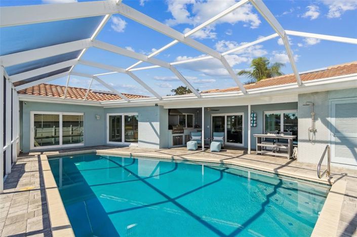 Image No.33-3 Bed Property for sale