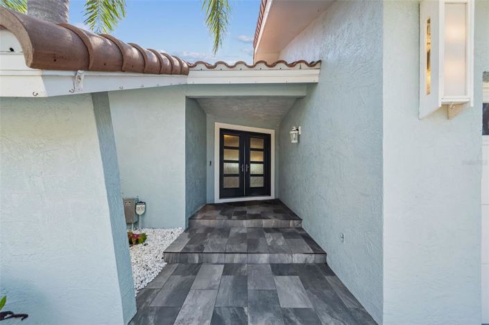 Image No.44-3 Bed Property for sale