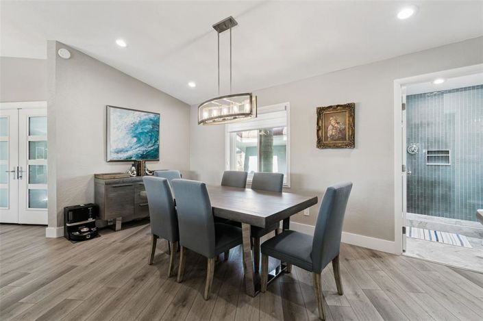 Image No.48-3 Bed Property for sale