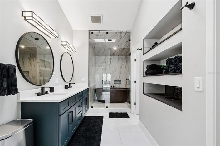 Image No.6-3 Bed Property for sale