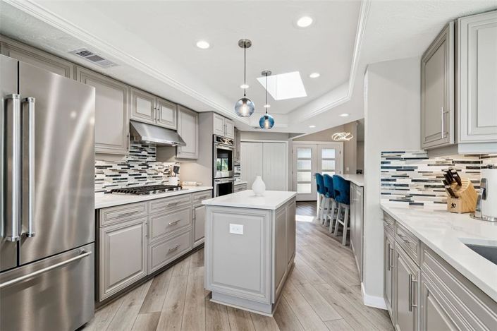 Image No.9-3 Bed Property for sale