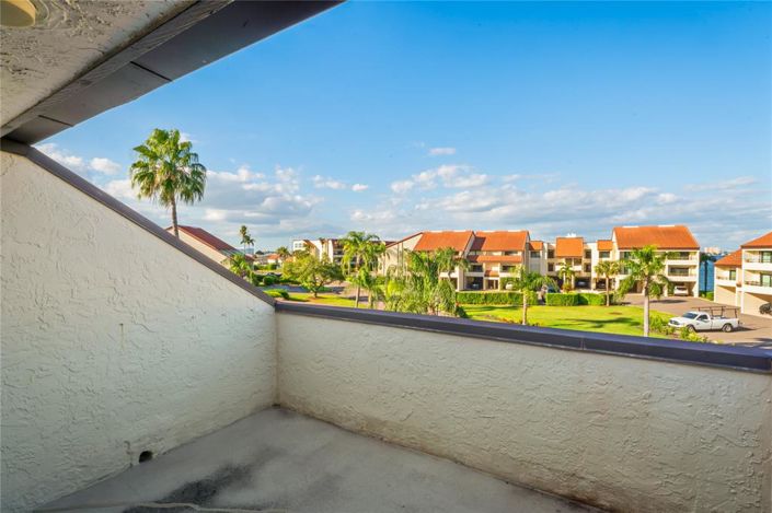 Image No.46-3 Bed Property for sale