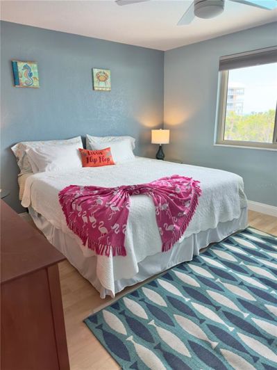 Image No.17-2 Bed Property for sale