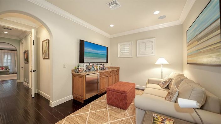 Image No.29-5 Bed Property for sale