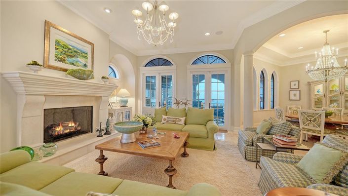 Image No.7-5 Bed Property for sale