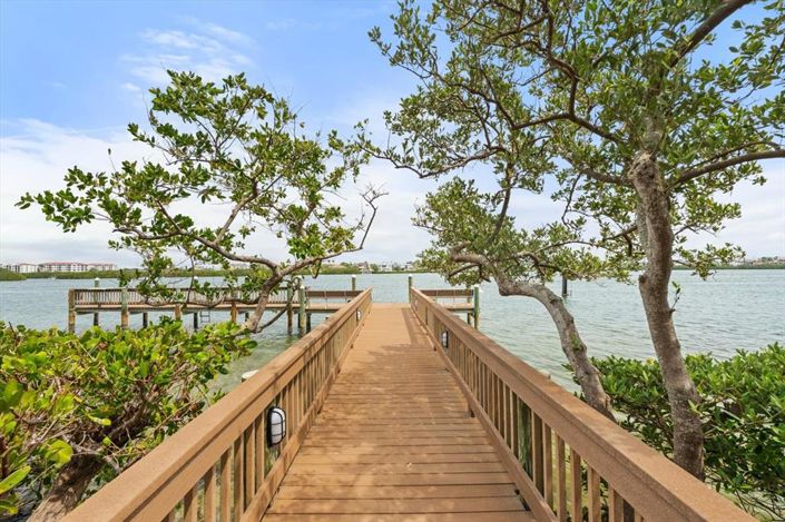 Image No.43-3 Bed Property for sale