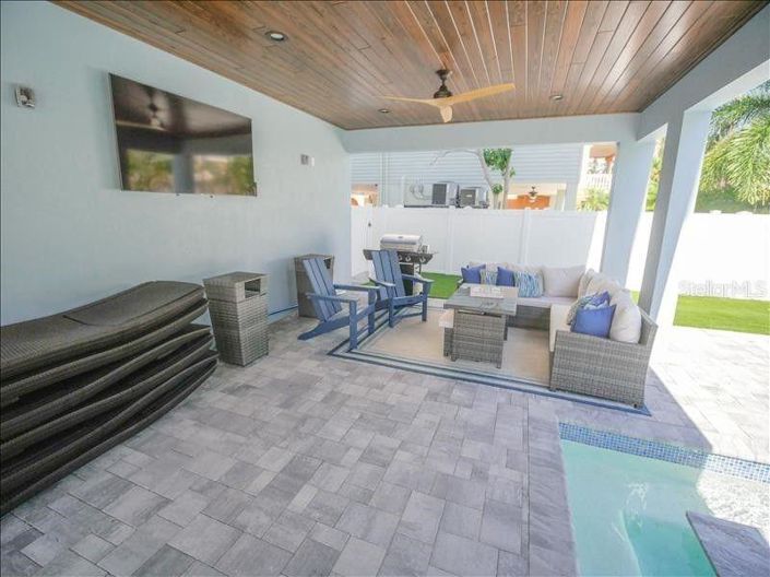 Image No.39-7 Bed Property for sale