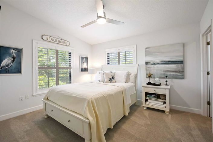 Image No.30-4 Bed Property for sale