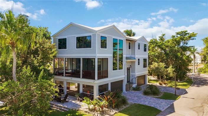 Image No.44-4 Bed Property for sale