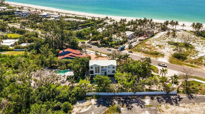 Image No.56-4 Bed Property for sale