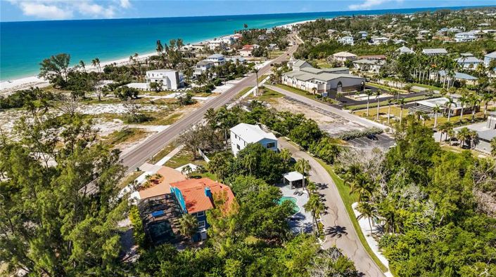 Image No.58-4 Bed Property for sale