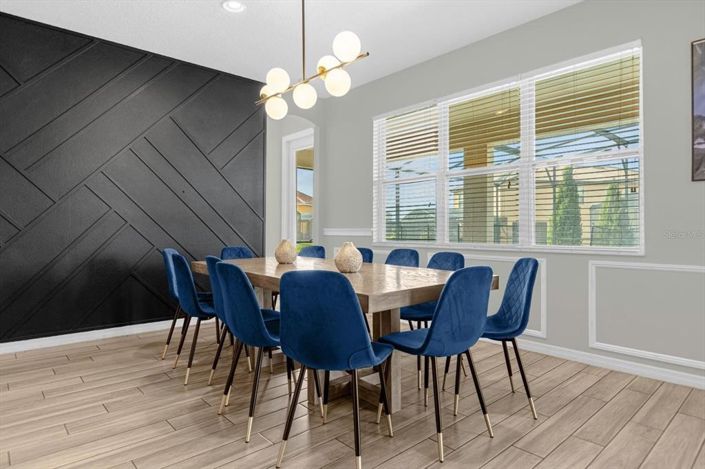 Image No.11-14 Bed Property for sale